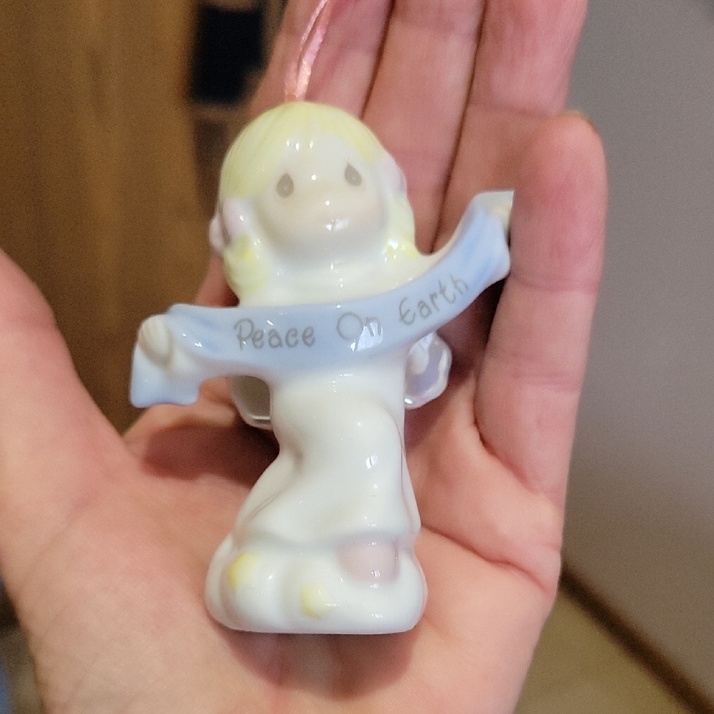 Enesco Porcelain Angel Figurine~ new inbox - Picture 2 of 4